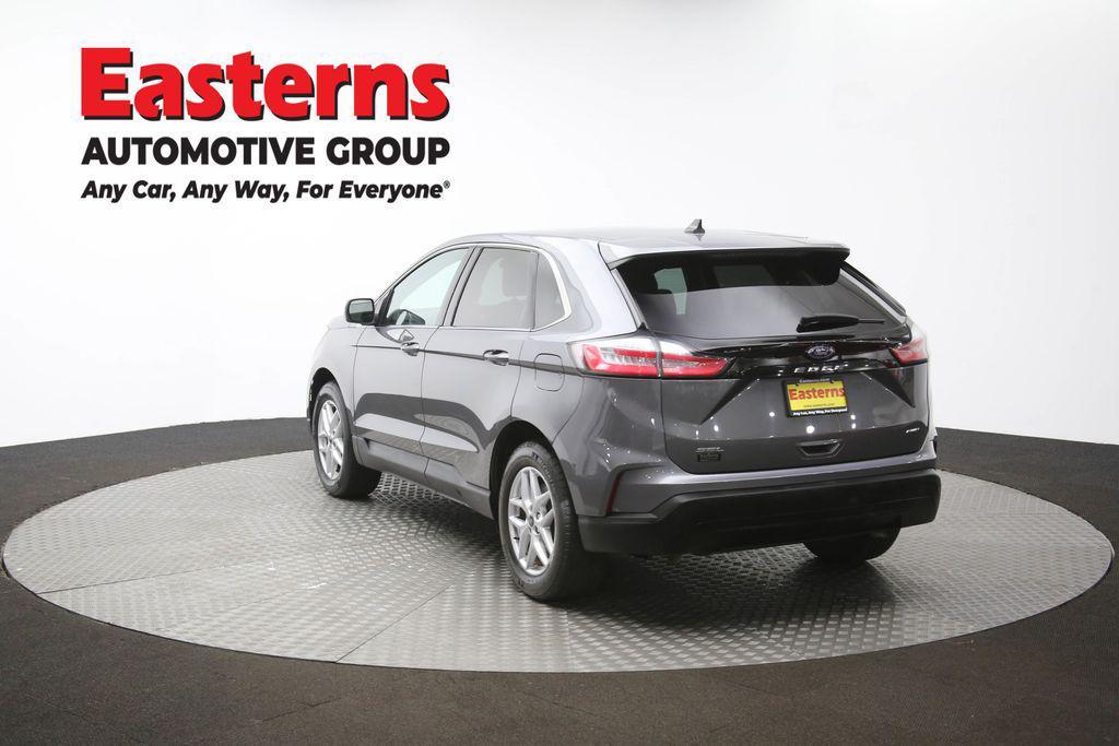 Gray Metallic 2024 Ford Edge SEL