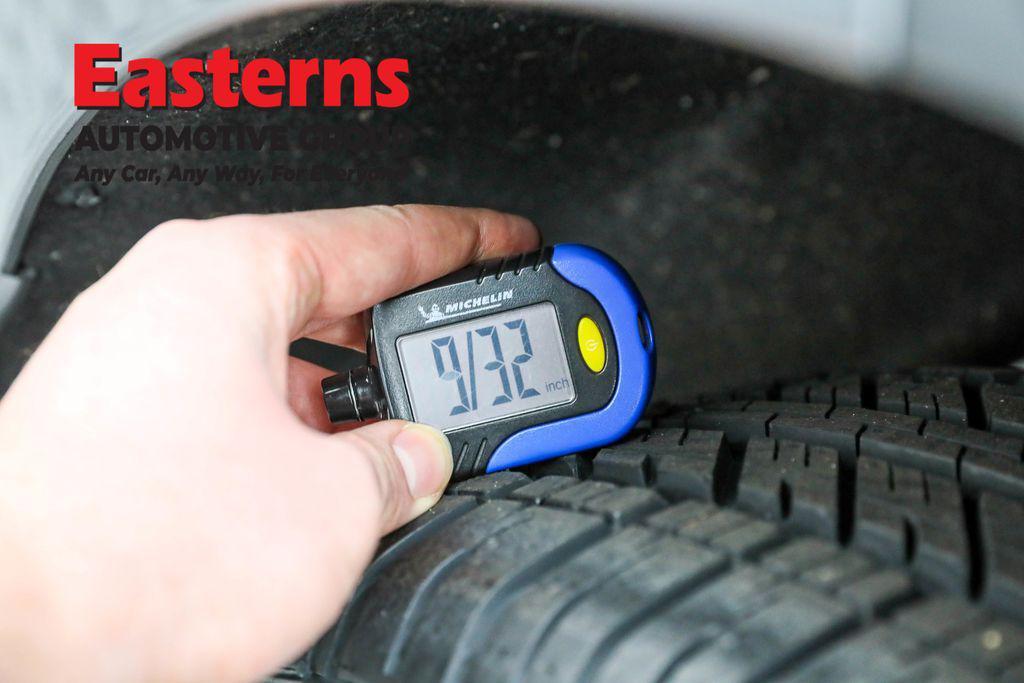 Gray Metallic 2024 Ford Edge SEL