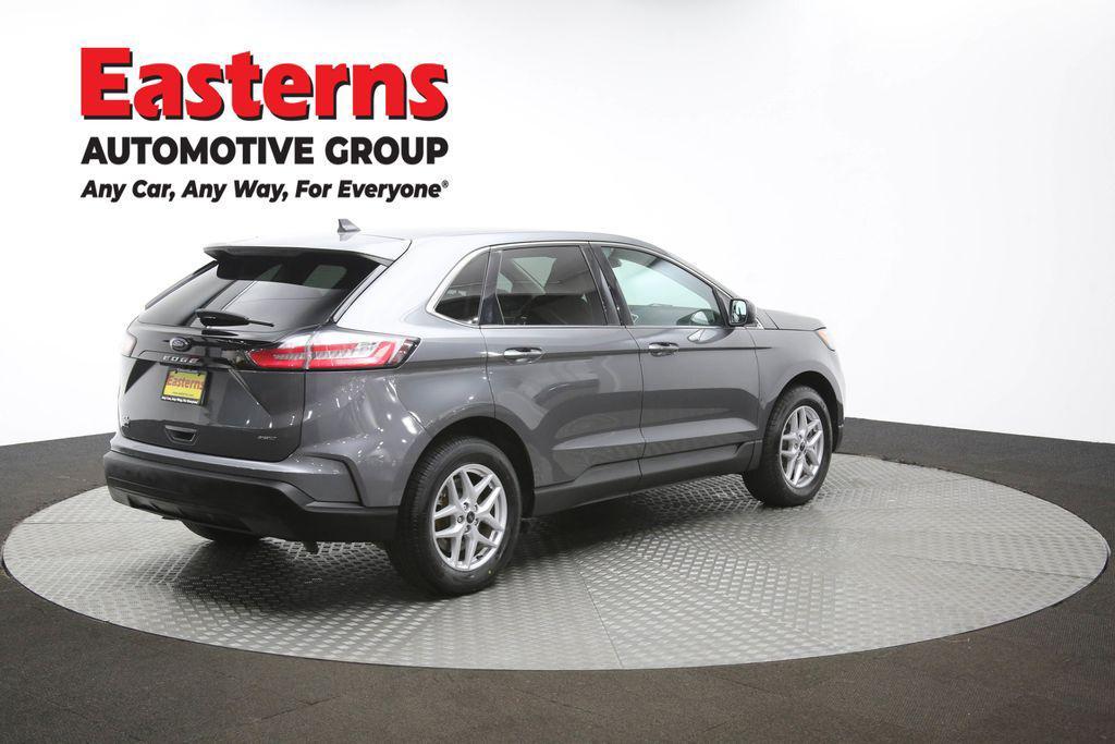 Gray Metallic 2024 Ford Edge SEL