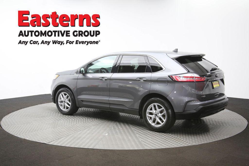 Gray Metallic 2024 Ford Edge SEL