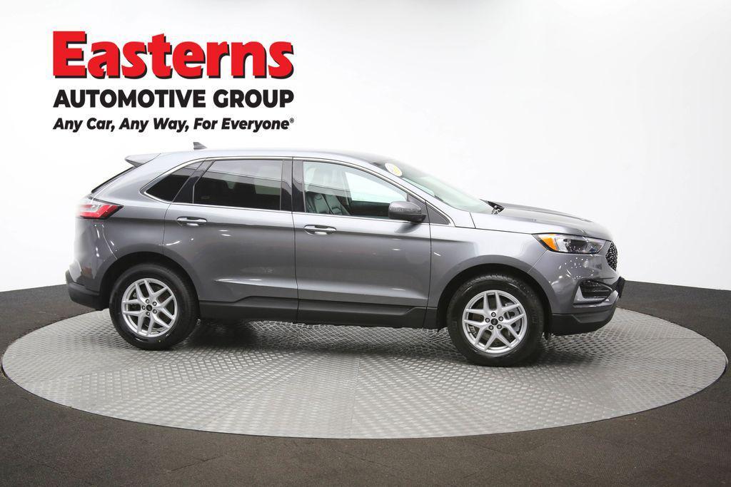 Gray Metallic 2024 Ford Edge SEL