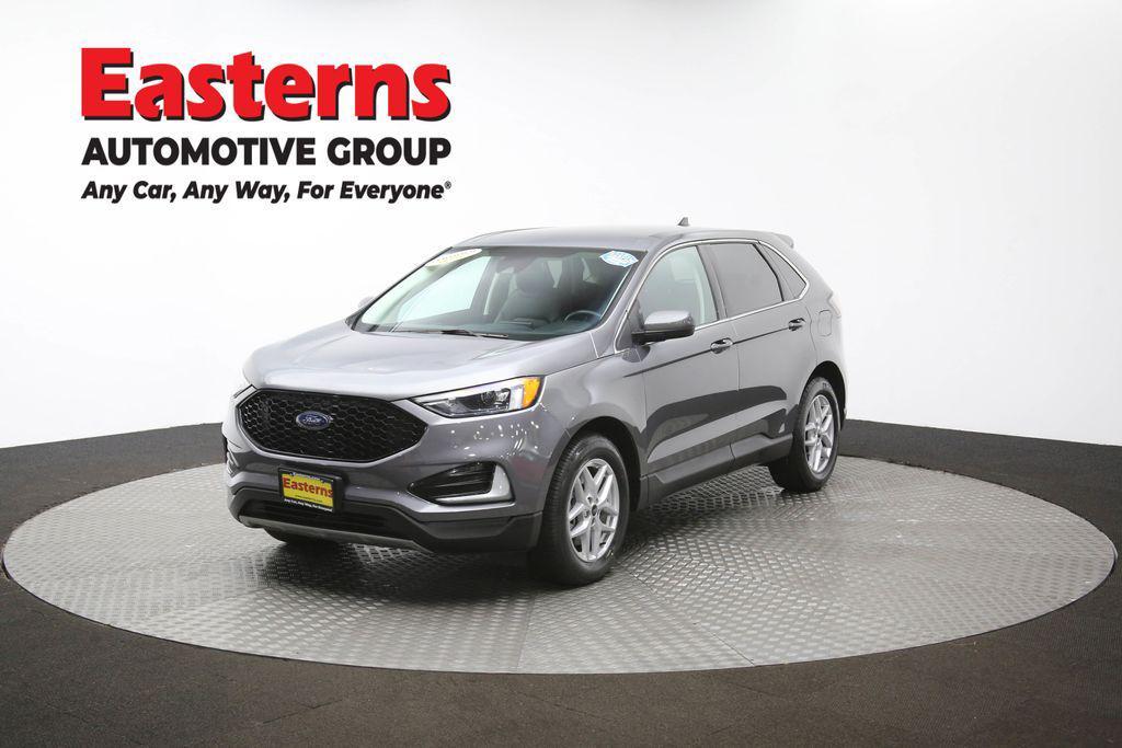 Gray Metallic 2024 Ford Edge SEL