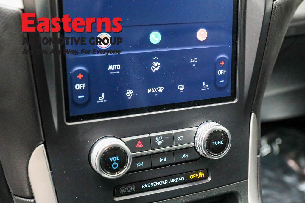 used 2024 Ford Edge car, priced at $21,950