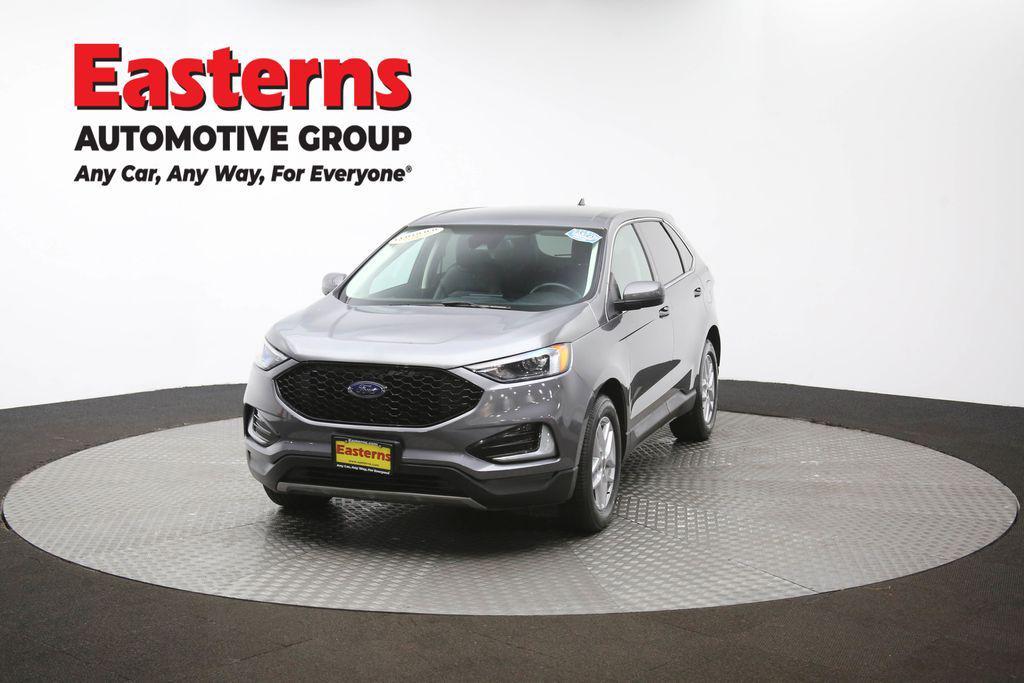 Gray Metallic 2024 Ford Edge SEL