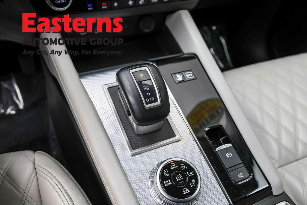 used 2023 Mitsubishi Outlander PHEV car, priced at $27,490