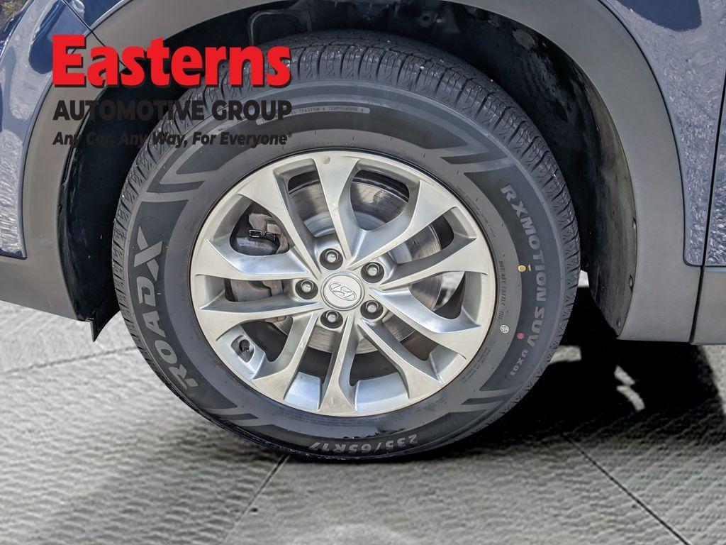 used 2020 Hyundai Santa Fe car, priced at $18,490