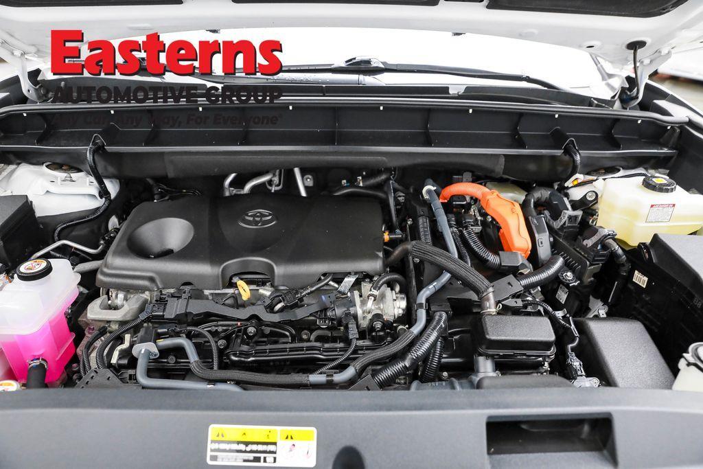 used 2024 Toyota Highlander Hybrid car, priced at $51,950