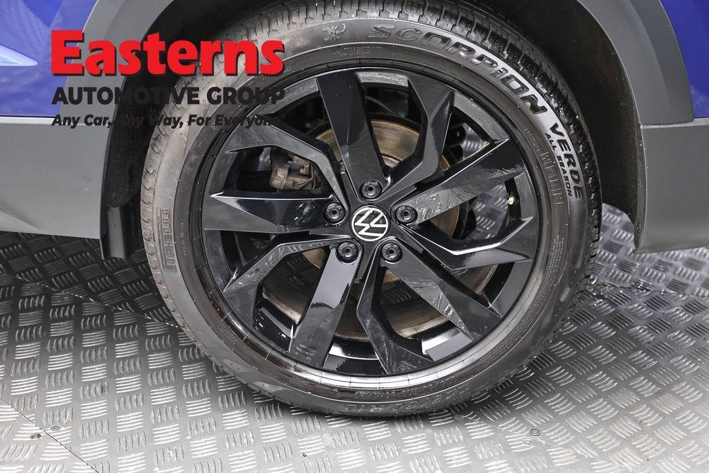 used 2022 Volkswagen Taos car, priced at $22,949