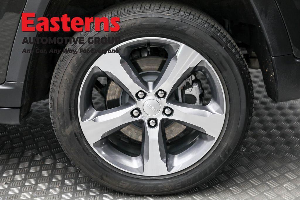 used 2023 Jeep Grand Cherokee 4xe car, priced at $26,690