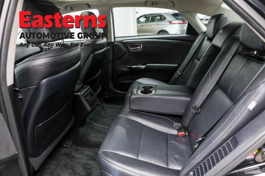 used 2018 Toyota Avalon Hybrid car, priced at $24,190