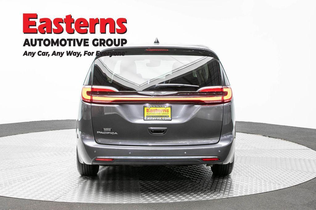 used 2023 Chrysler Pacifica car, priced at $23,274