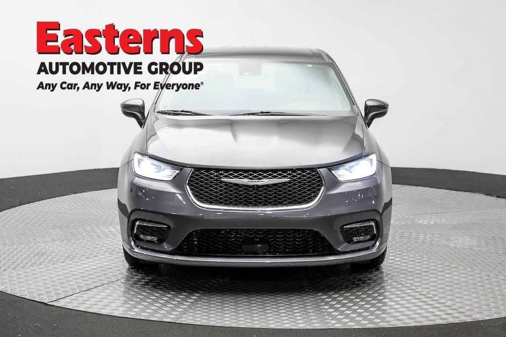 used 2023 Chrysler Pacifica car, priced at $23,274