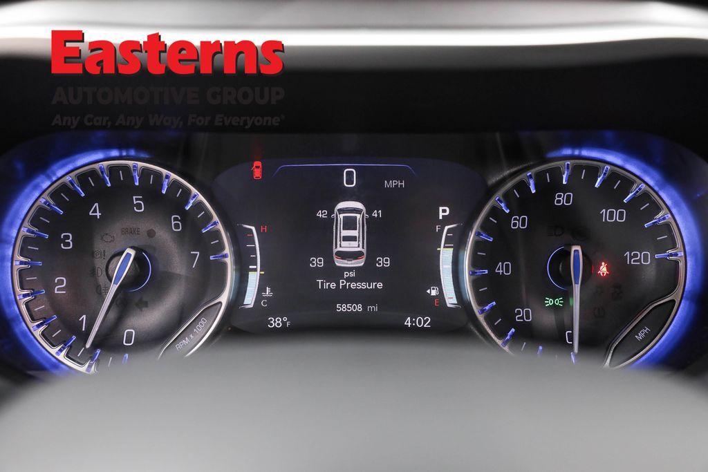 used 2023 Chrysler Pacifica car, priced at $23,074