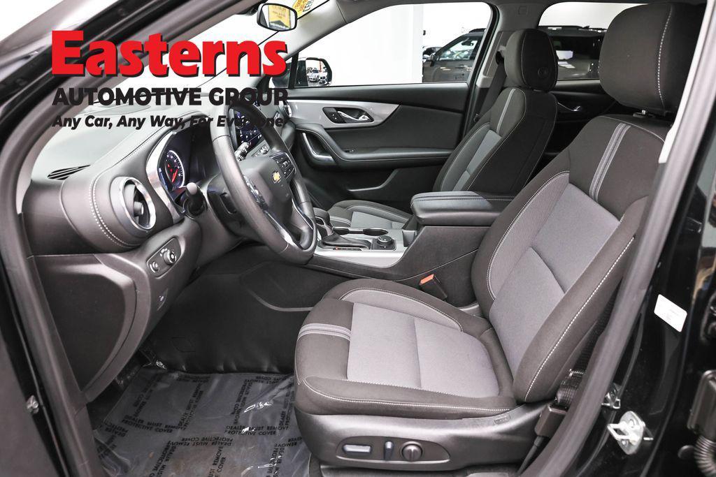 used 2025 Hyundai Santa Fe car, priced at $30,549