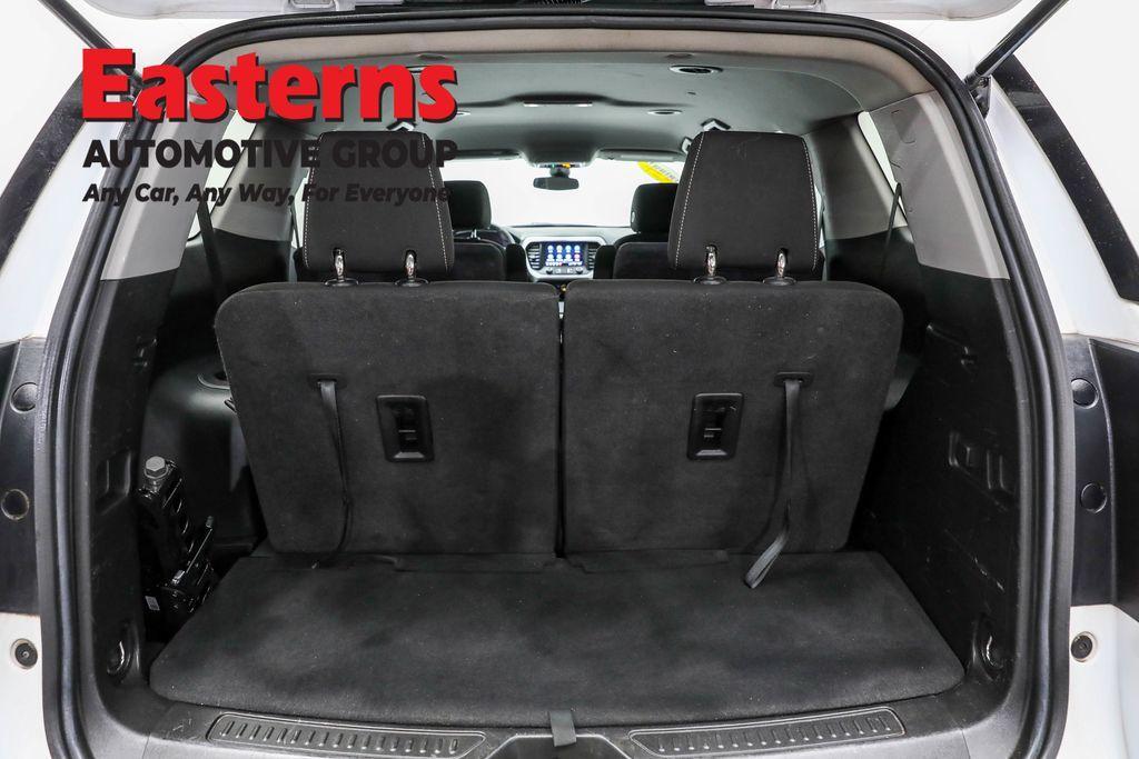 used 2022 GMC Acadia car, priced at $25,350
