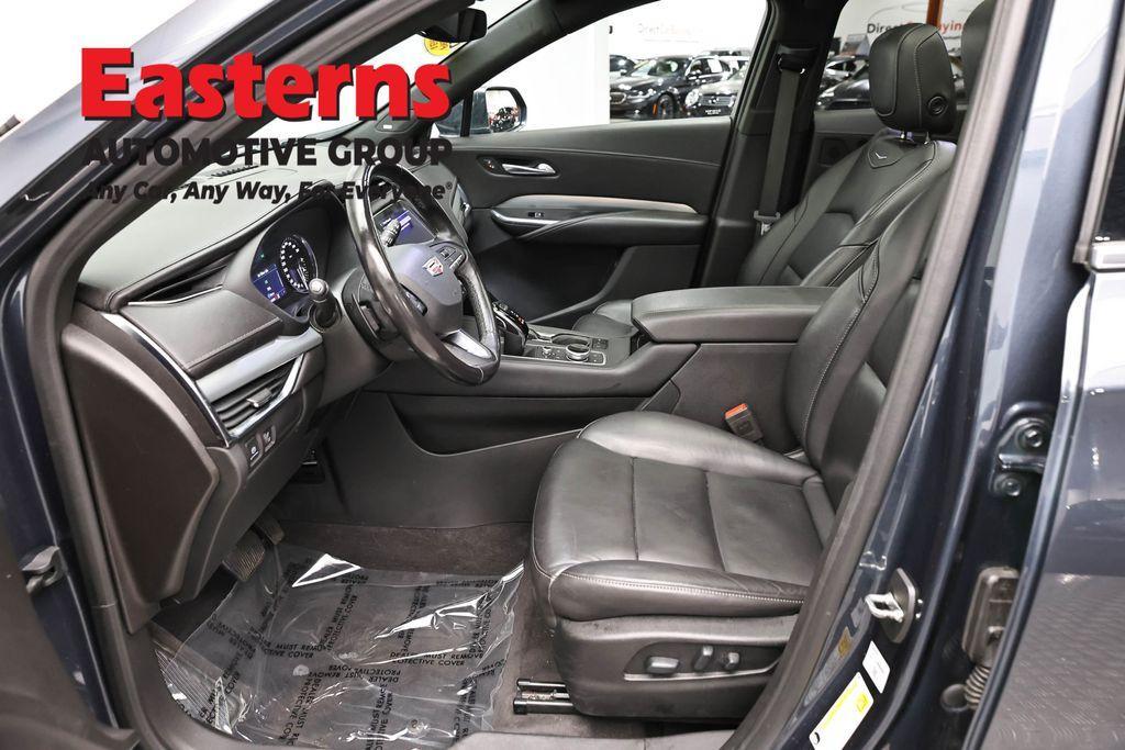 used 2020 Cadillac XT4 car, priced at $24,124