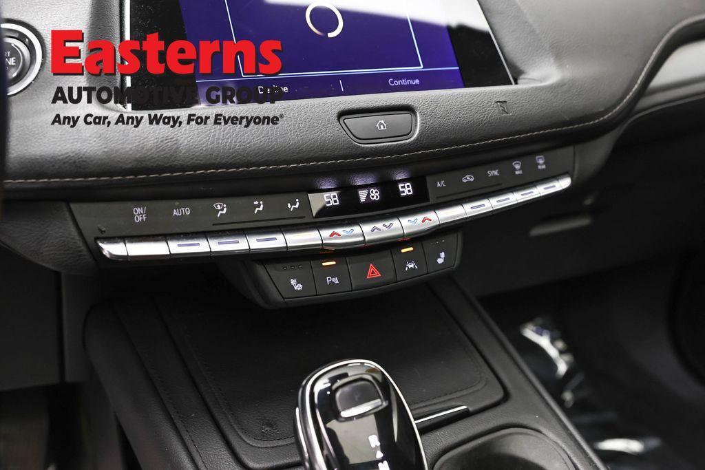 used 2020 Cadillac XT4 car, priced at $24,124