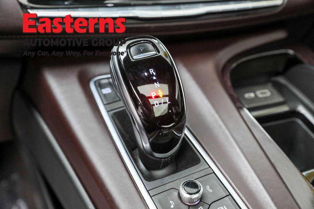 used 2021 Cadillac Escalade ESV car, priced at $58,950