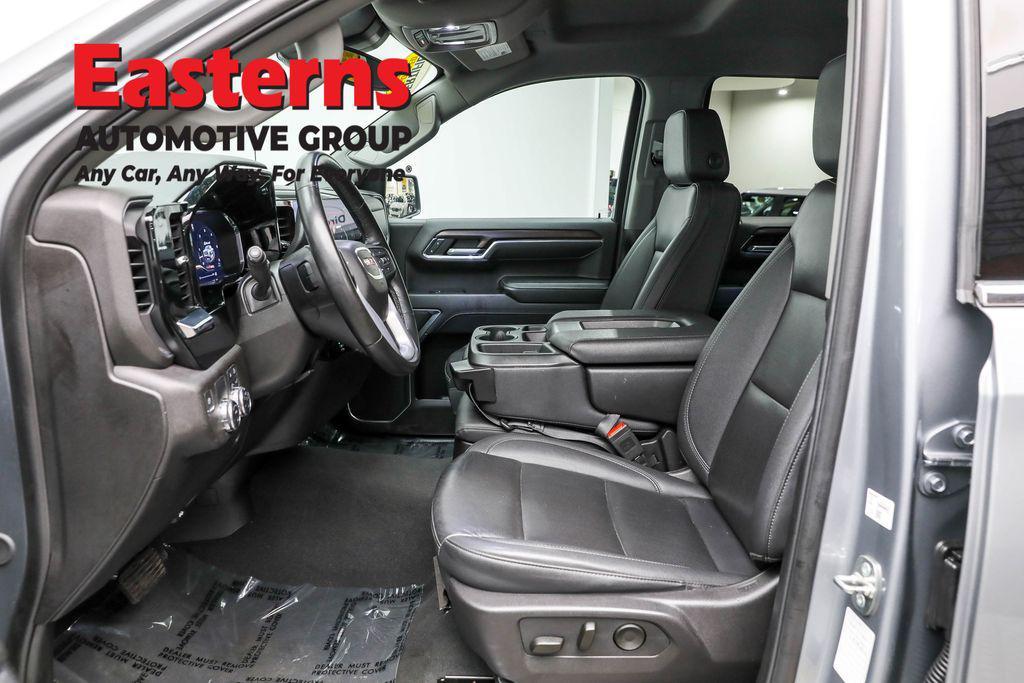 used 2024 GMC Sierra 1500 car, priced at $35,875