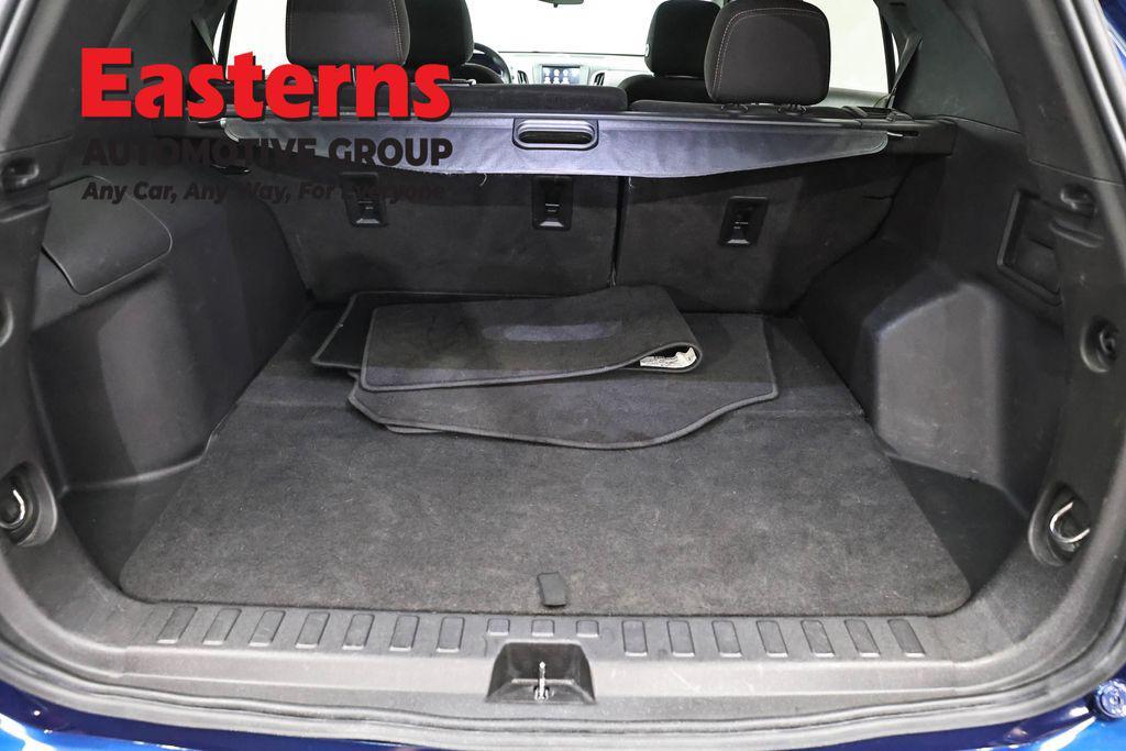 used 2022 Chevrolet Equinox car, priced at $21,124