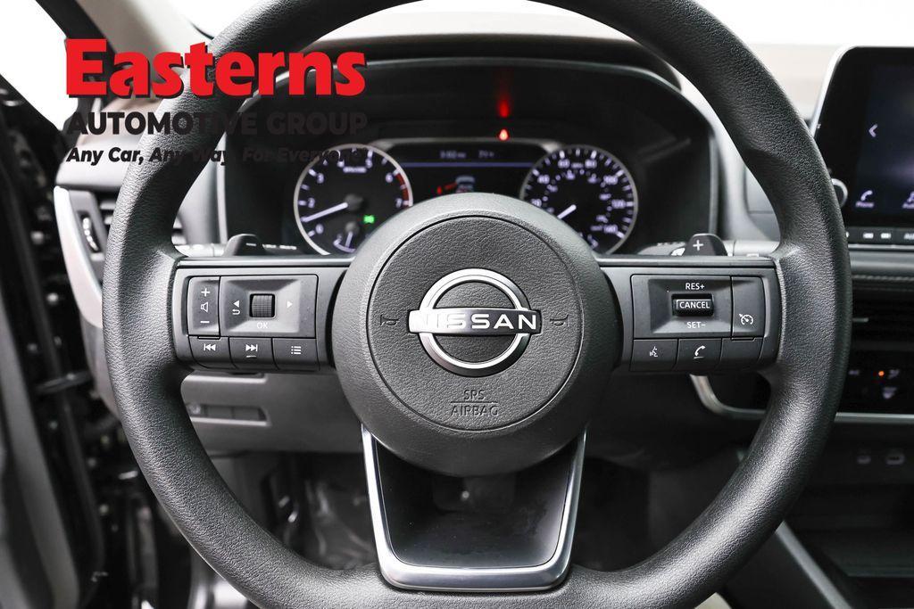 used 2023 Nissan Rogue car, priced at $21,289