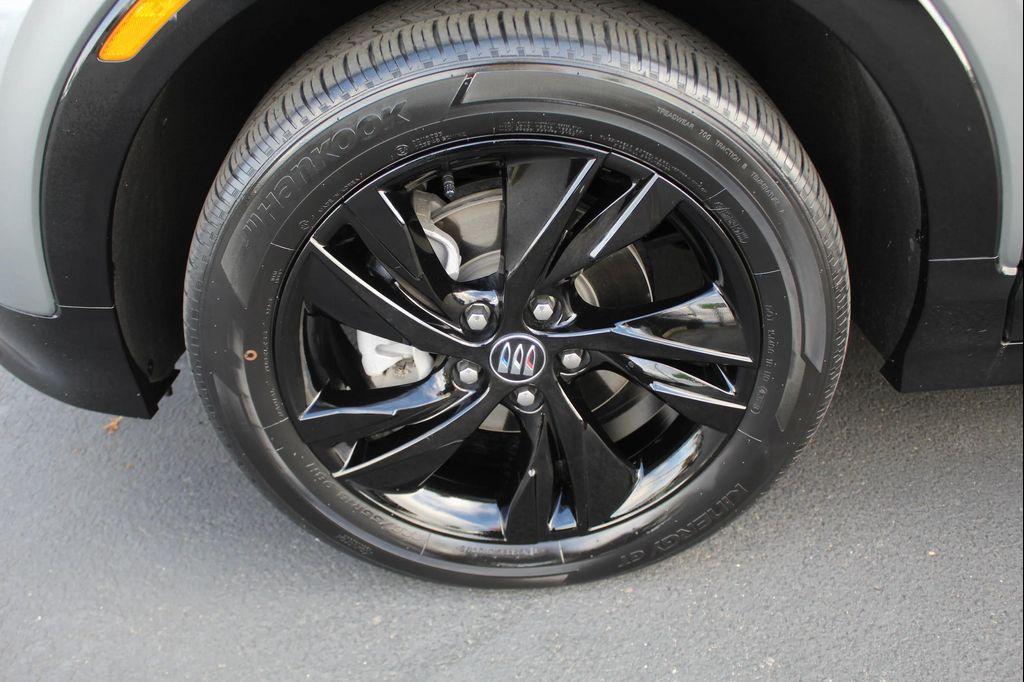 used 2024 Buick Encore GX car, priced at $21,995