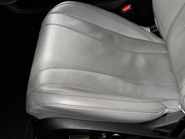 used 2024 Acura MDX car, priced at $43,500