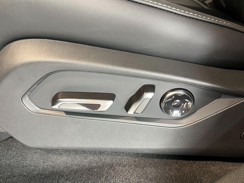new 2026 Acura MDX car, priced at $62,049