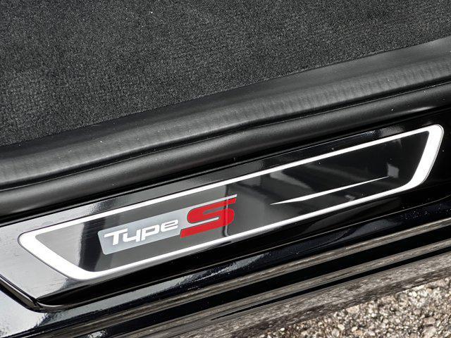 used 2026 Acura MDX car, priced at $76,000