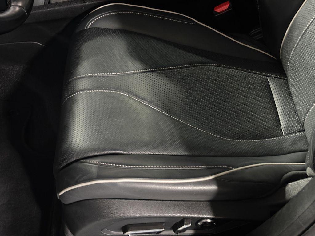 used 2023 Acura RDX car, priced at $38,499