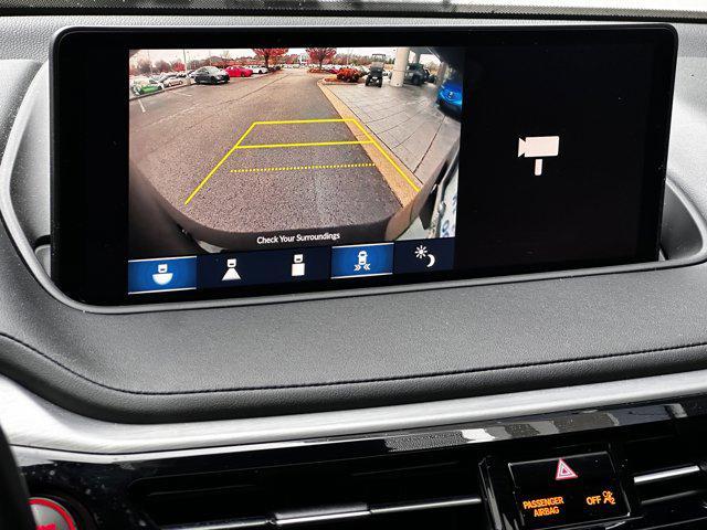 used 2023 Acura MDX car, priced at $35,995