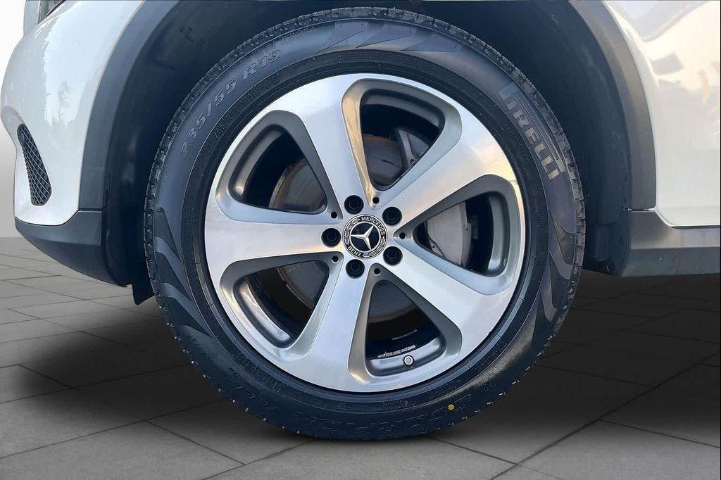 used 2018 Mercedes-Benz GLC 300 car, priced at $19,889