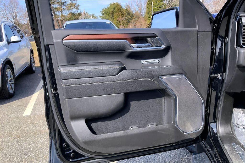 used 2024 GMC Sierra 1500 car, priced at $53,456