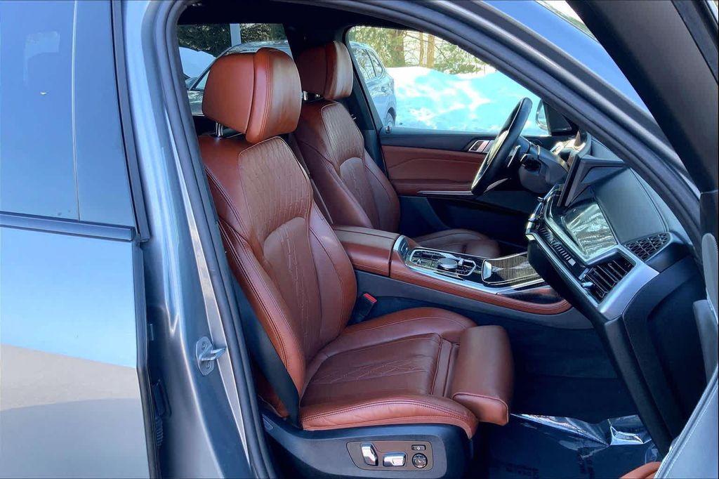 used 2025 BMW X7 car, priced at $94,721