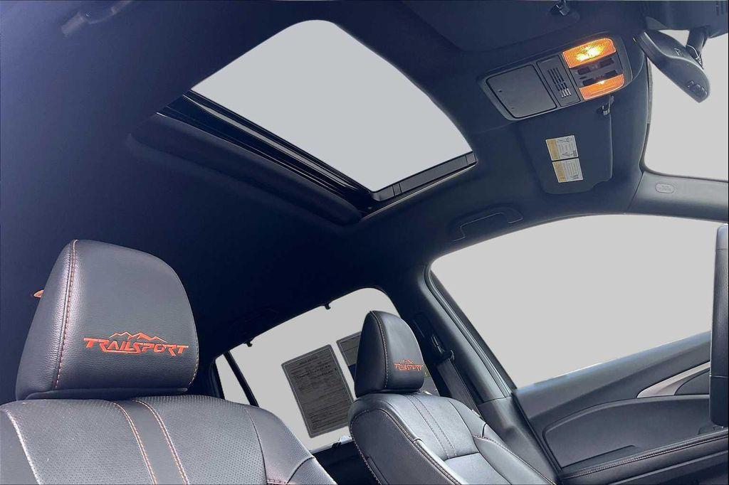 used 2022 Honda Passport car, priced at $33,637