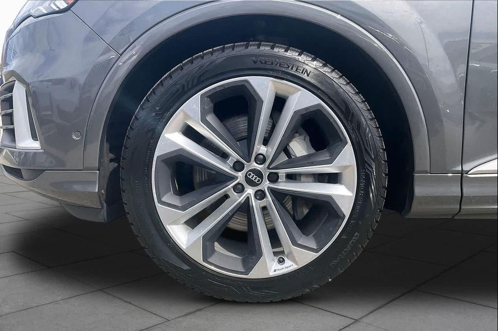 used 2021 Audi Q7 car, priced at $24,191