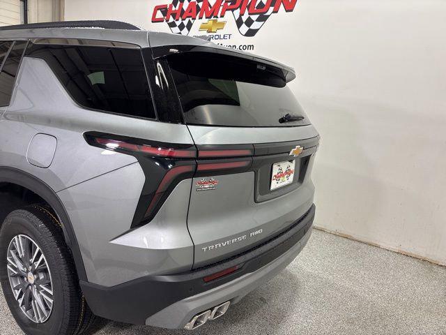 new 2026 Chevrolet Traverse car, priced at $46,097