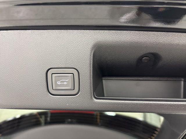 new 2025 Chevrolet Equinox EV car, priced at $40,190