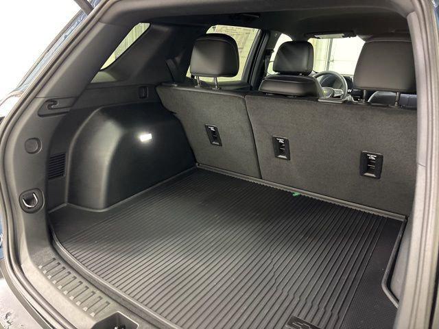 new 2026 Chevrolet Equinox car, priced at $32,587