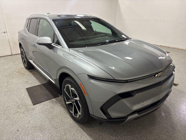 new 2025 Chevrolet Equinox EV car, priced at $33,735