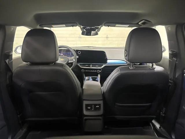 new 2026 Chevrolet Equinox EV car, priced at $33,465