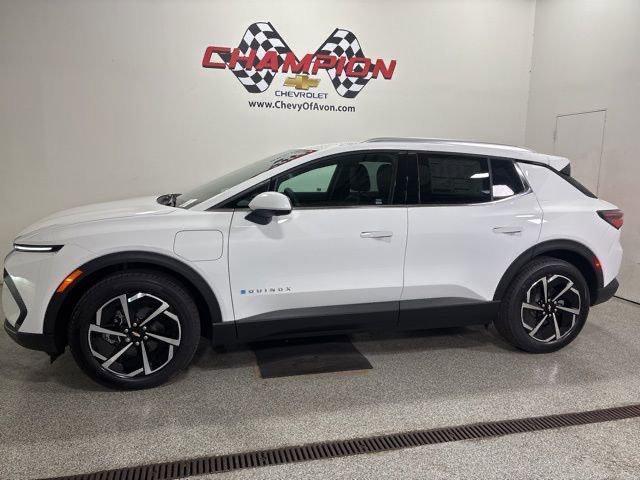 new 2026 Chevrolet Equinox EV car, priced at $33,465