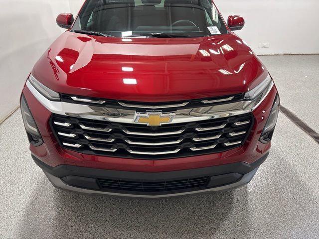 new 2026 Chevrolet Equinox car, priced at $32,553