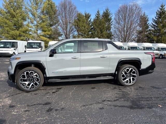 new 2025 Chevrolet Silverado EV car, priced at $93,864