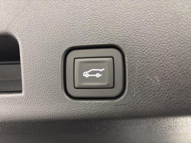 new 2026 Chevrolet Traverse car, priced at $52,708