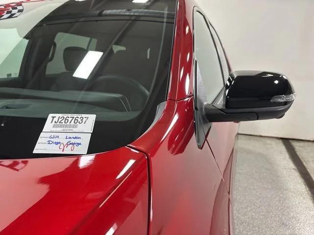 new 2026 Chevrolet Traverse car, priced at $53,158