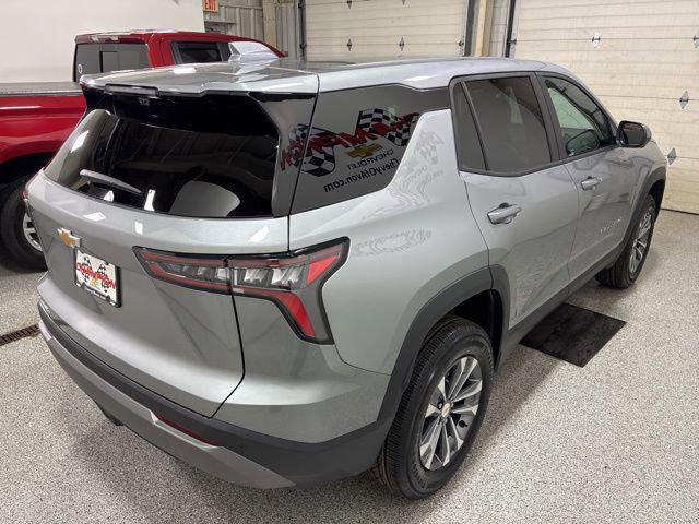 new 2026 Chevrolet Equinox car, priced at $32,092