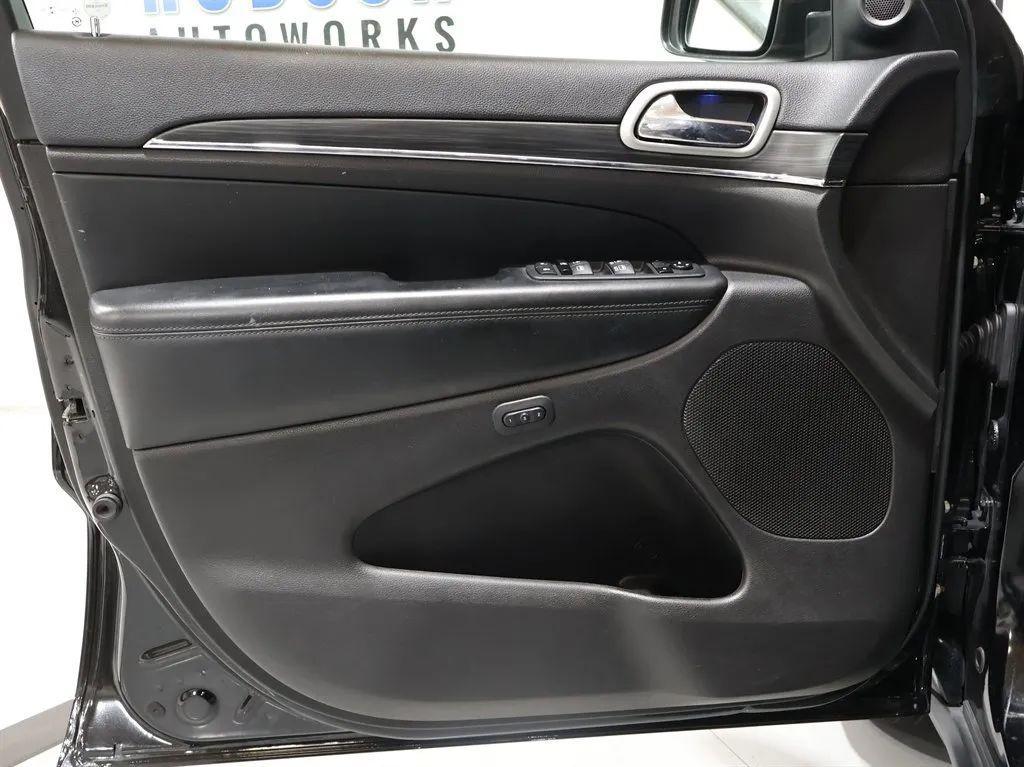 used 2019 Jeep Grand Cherokee car, priced at $14,593