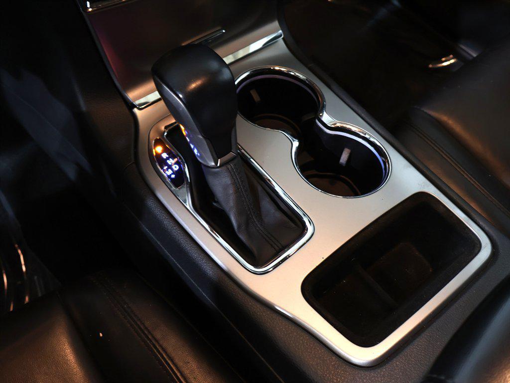 used 2019 Jeep Grand Cherokee car, priced at $15,193