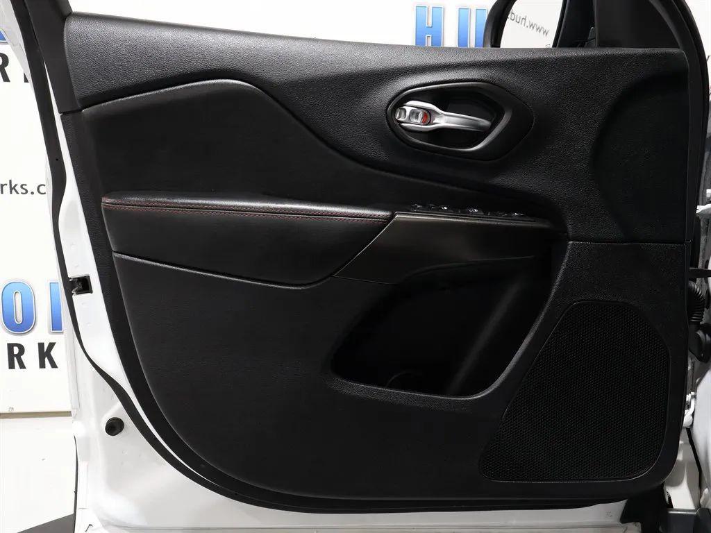 used 2020 Jeep Cherokee car, priced at $14,993